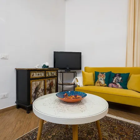 Confort Three - Citra 011015-lt-2460 Apartamento La Spezia