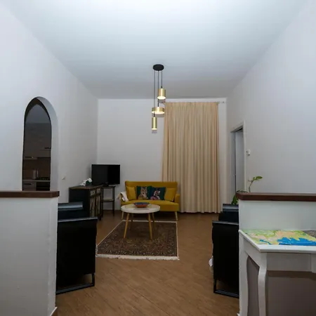Confort Three - Citra 011015-lt-2460 Apartamento