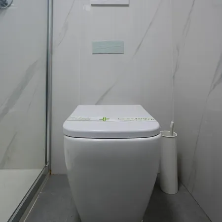 Confort Three - Citra 011015-lt-2460 Apartment