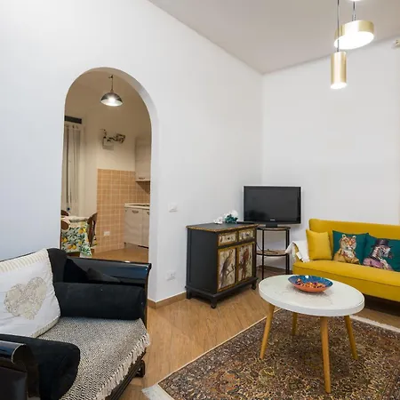 Confort Three - Citra 011015-lt-2460 Apartment